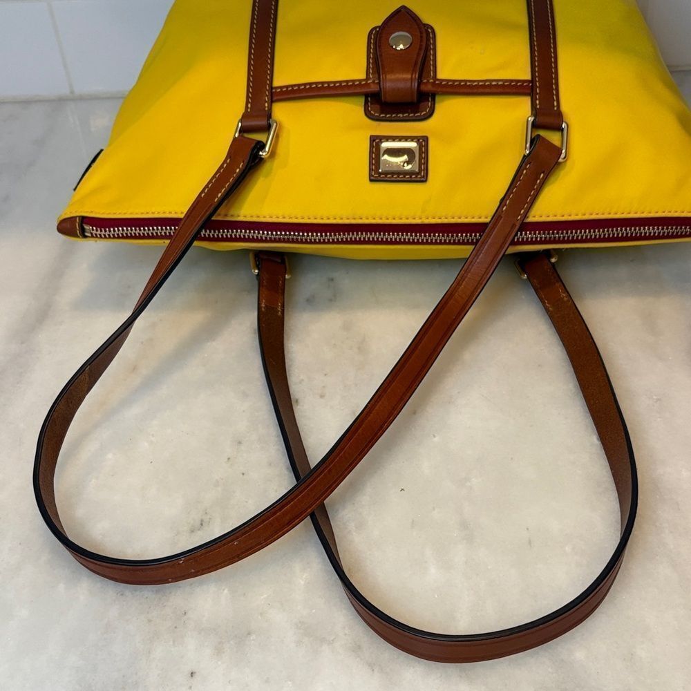 Dooney & Bourke Bag Purse Handbag Pocketbook Wayfarer Zip Tote Bag - Picture 11 of 16